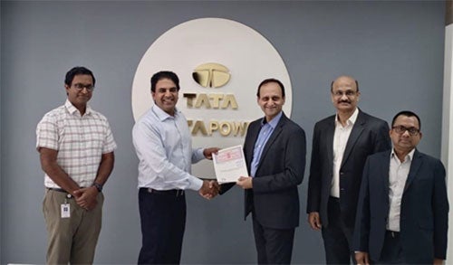 Mr. Ashish Khanna, CEO, Tata Power Renewable Energy Ltd. along with Mr. Siddharth Jain, Managing Director – INOX Air Products