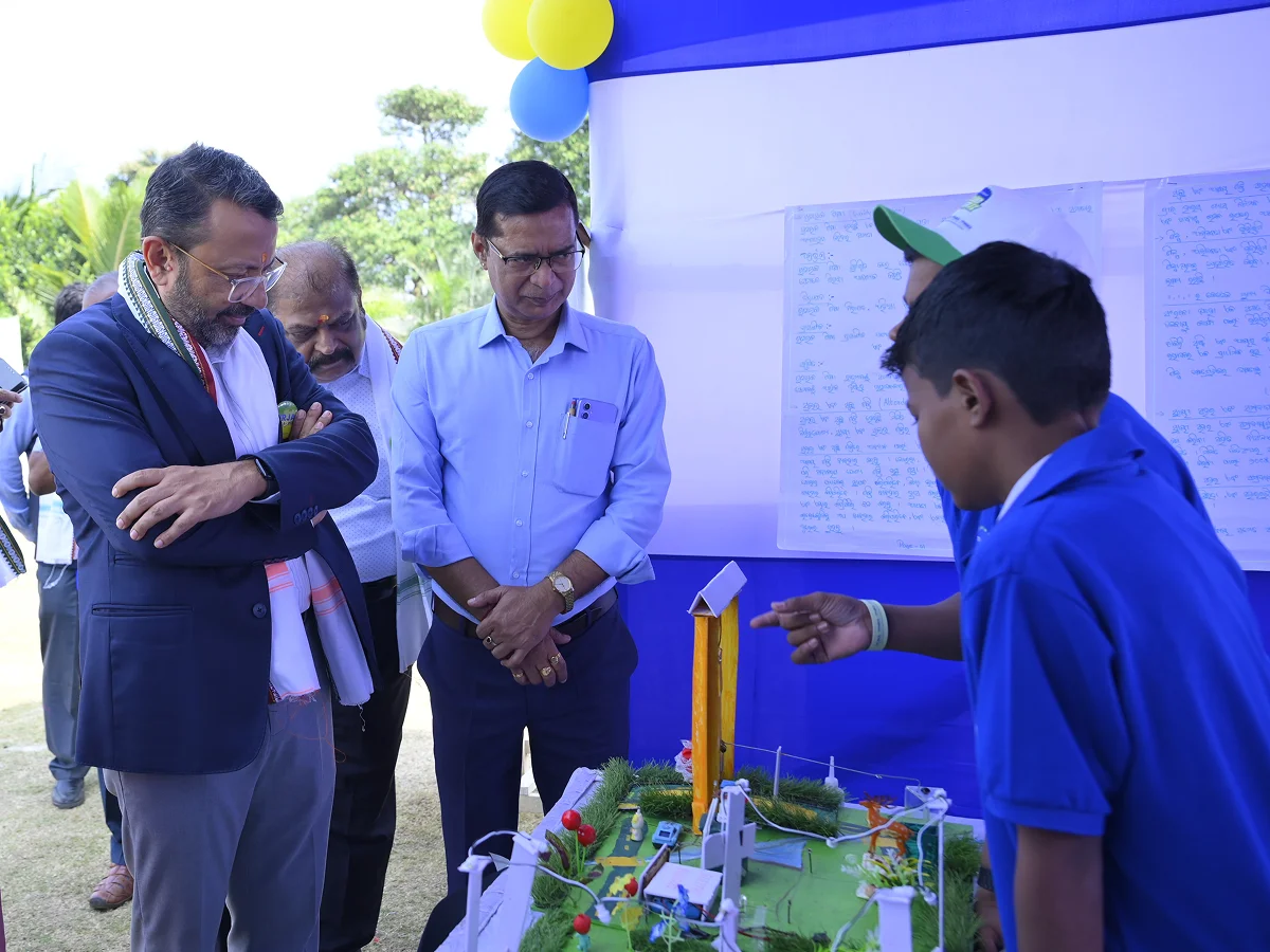 Education programs – digital literacy and STEM learning