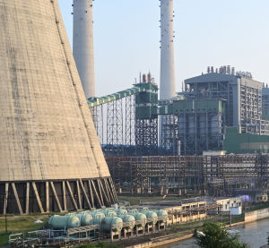 Hydroelectric dam generating power from flowing water